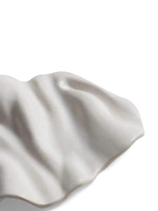 /original/UND-ES-WH_CONS_White_3.png_convert-600x800