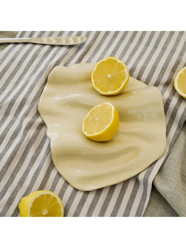 /original/UND-IVR_CONS_Ivory_2.png_convert-600x800