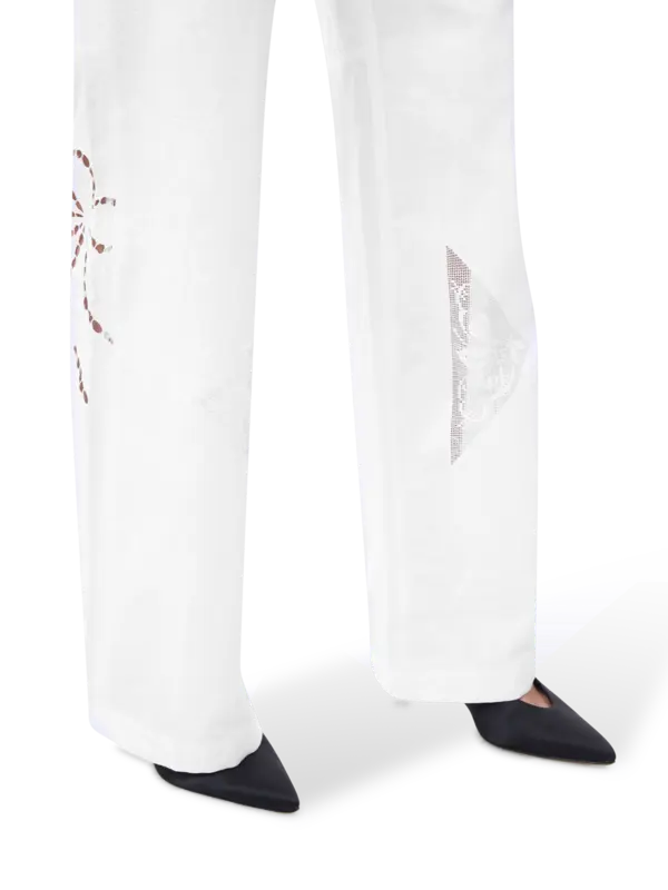 /original/UPA056A_MRNE_WH10 White_5.png_convert-600x800