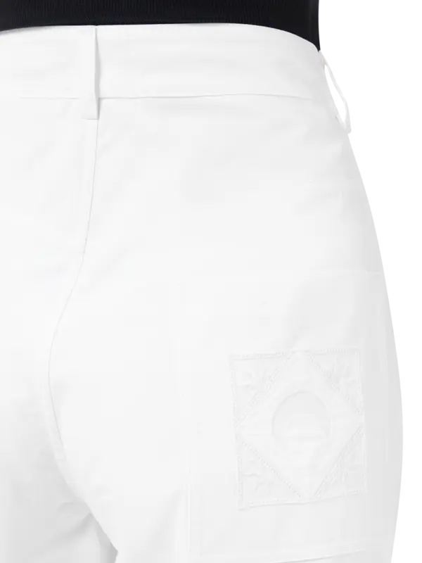 /original/UPA056A_MRNE_WH10 White_6.png_convert-600x800