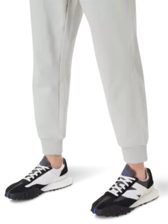 /original/UXC72NBW_NEWB_Black 001_2.png_convert-240x320