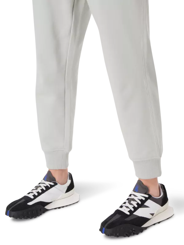 /original/UXC72NBW_NEWB_Black 001_2.png_convert-600x800