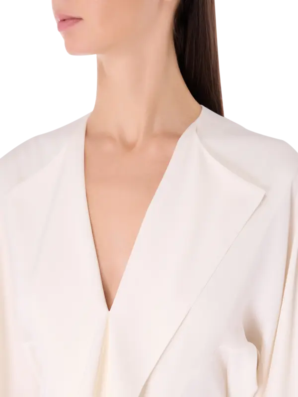 /original/V04150719_PHIL_0003 Ivory_4.png_convert-600x800