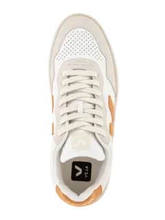 حذاء رياضي V-90