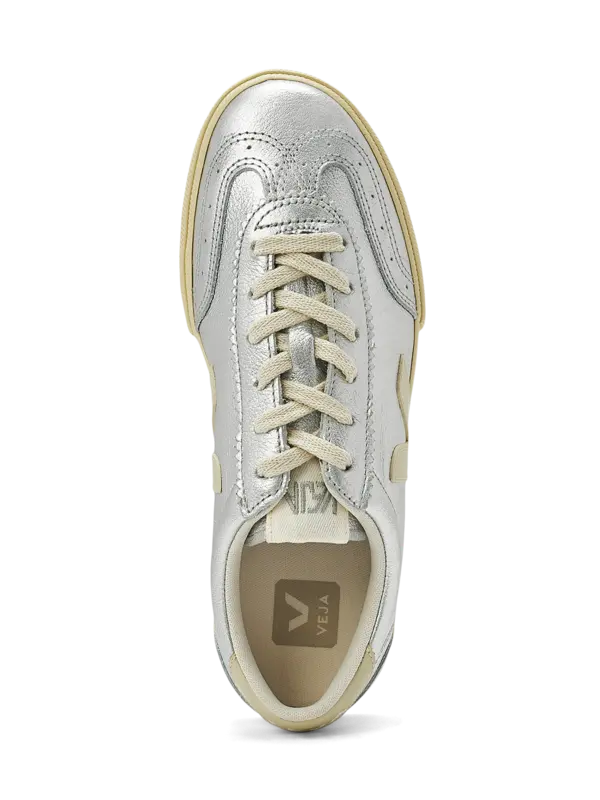 /original/VO2020749A_VEJA_Silv Pierr_4.png_convert-600x800