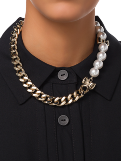 Pearl and Bow Necklace