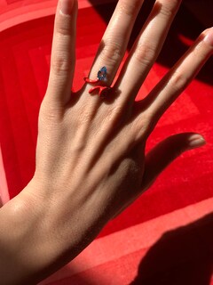 خاتم لولبي بتصميم كرمة بلون أزرق فاتح