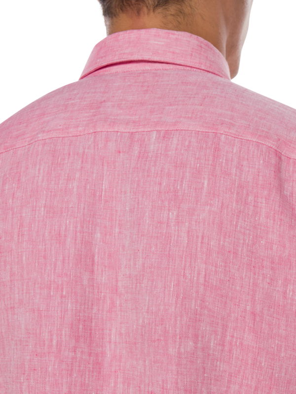 قميص من الكتان بياقة ذات أزرار