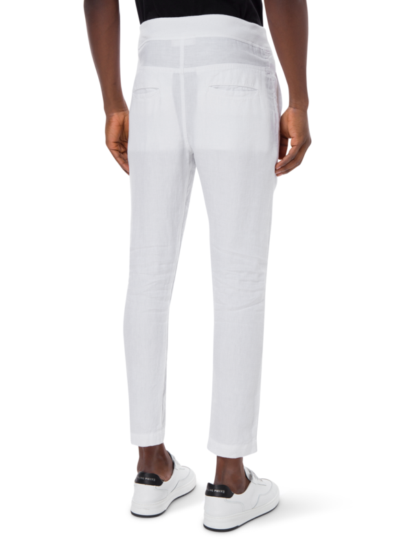 بنطلون بقصة مريحة