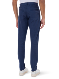 بنطلون بقصة ضيقة و5 جيوب