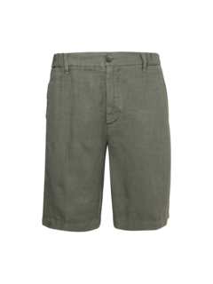 شورت برمودا من الكتان