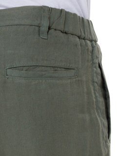 شورت برمودا من الكتان