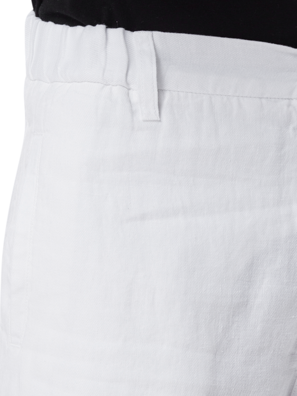 شورت برمودا من الكتان