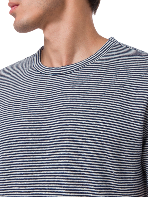/original/W22MTEE206_OFFG_WHITE NAVY_5.png_convert-600x800