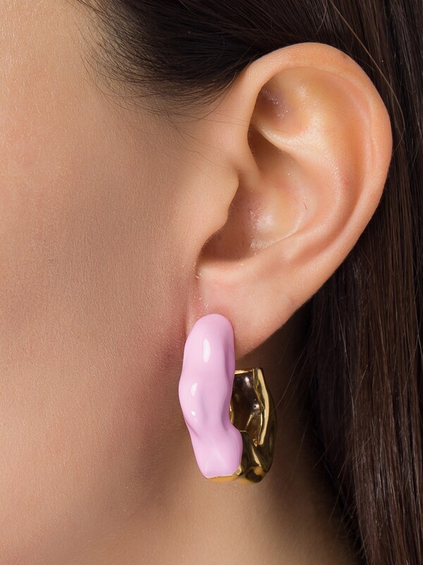 FEMININE WAVE HOOP EARRINGS WITH ENAMEL