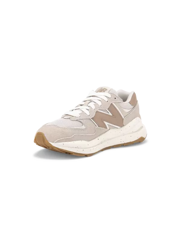 /original/W5740UDA_NEWB_Timberwolf_3.png_convert-600x800