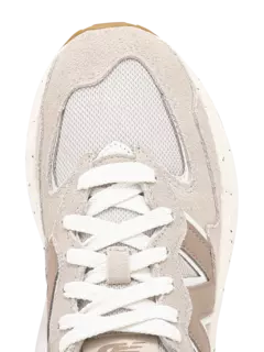 /original/W5740UDA_NEWB_Timberwolf_5.png_convert-240x320