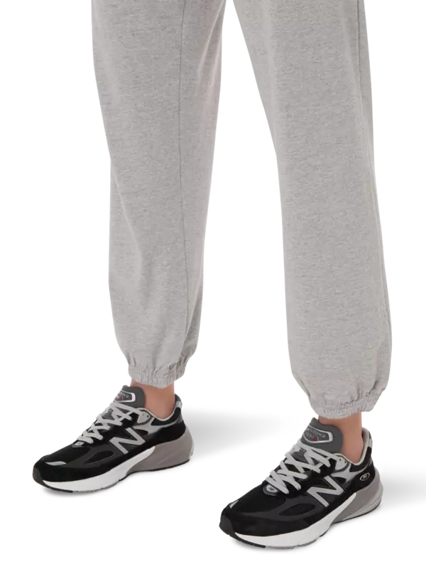 سنيكرز 990 برقبة منخفضة