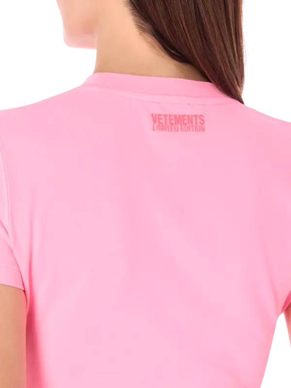 فستان قصير بتصميم تيشرت