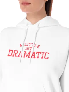 هودي بقصة ضيقة مزين بطبعة عبارة "A Little Bit Dramatic"