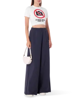 تيشرت بقصة ضيقة مزين بطبعة عبارة "No Social Media"