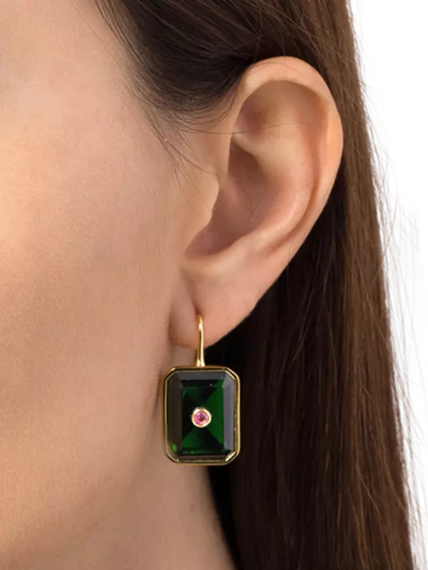 أقراط فوريست تايل