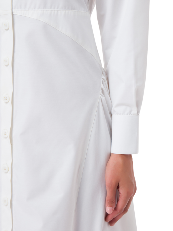 /original/WF22D02_BOUG_WHITE_6.png_convert-600x800