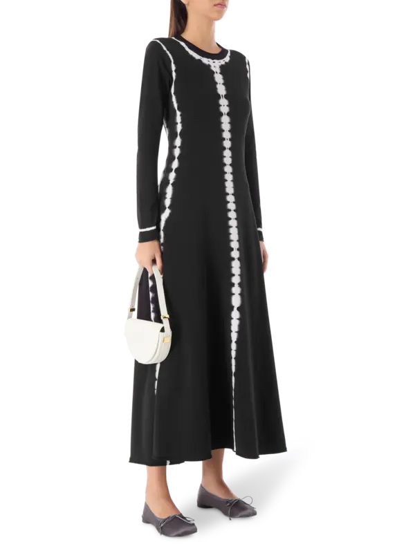 فستان كيران مزين بنمط تاي داي