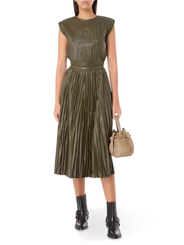 تنورة روزالين من الجلد الصناعي