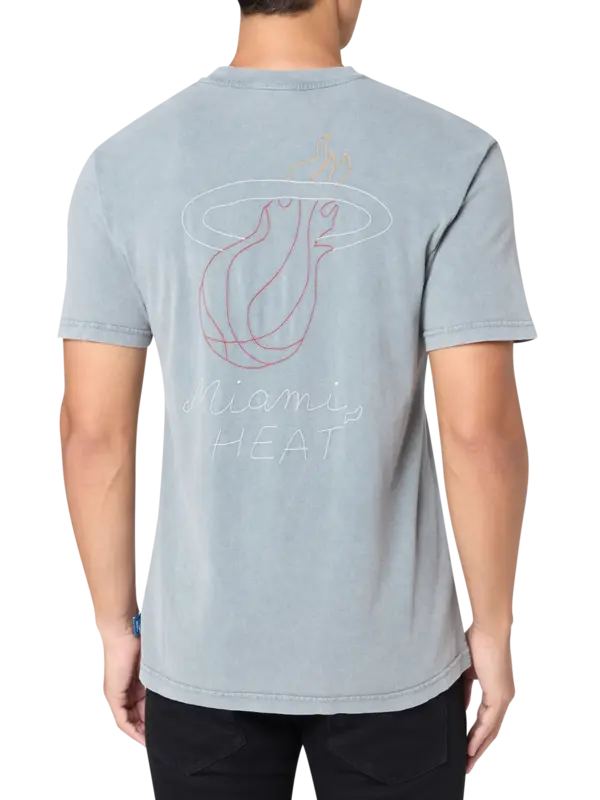 /original/WMPATUREAUMIAMI_MLBC_Bulls Carb_3.png_convert-600x800