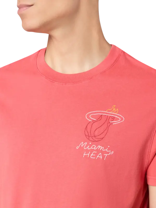 /original/WMPOPINMIAMI_MLBC_Heat Burgu_4.png_convert-600x800