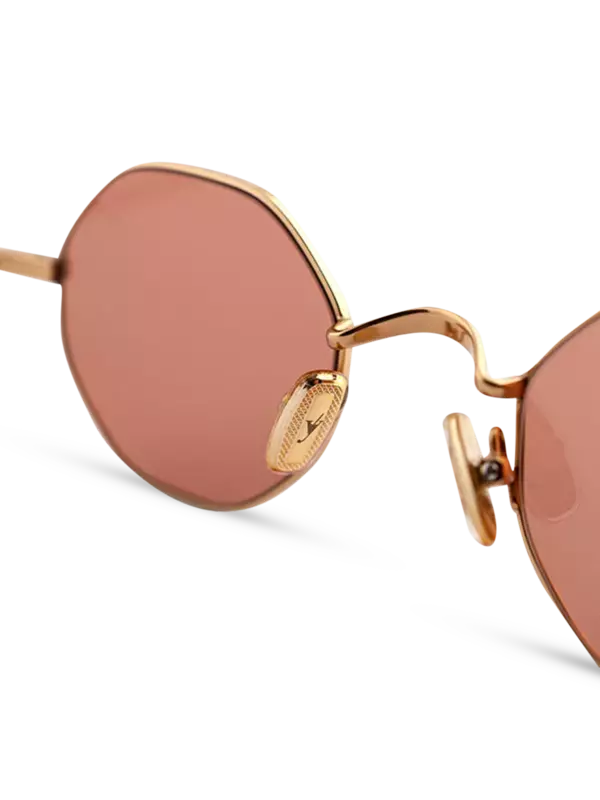 /original/WOODY_EPYP_GOLD_3.png_convert-600x800