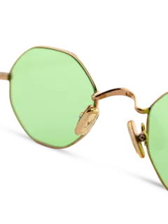 نظارة وودي الشمسية