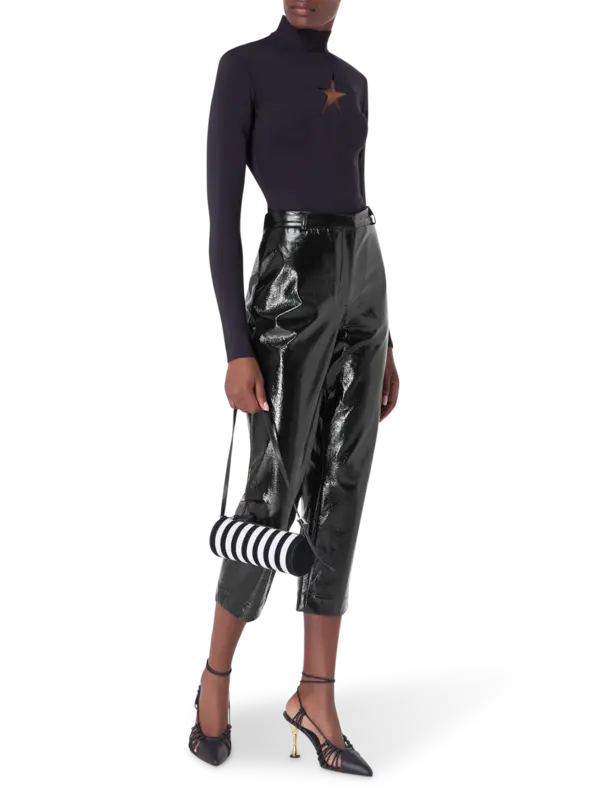/original/WOVYF302801_FRAN_Black_2.png_convert-600x800