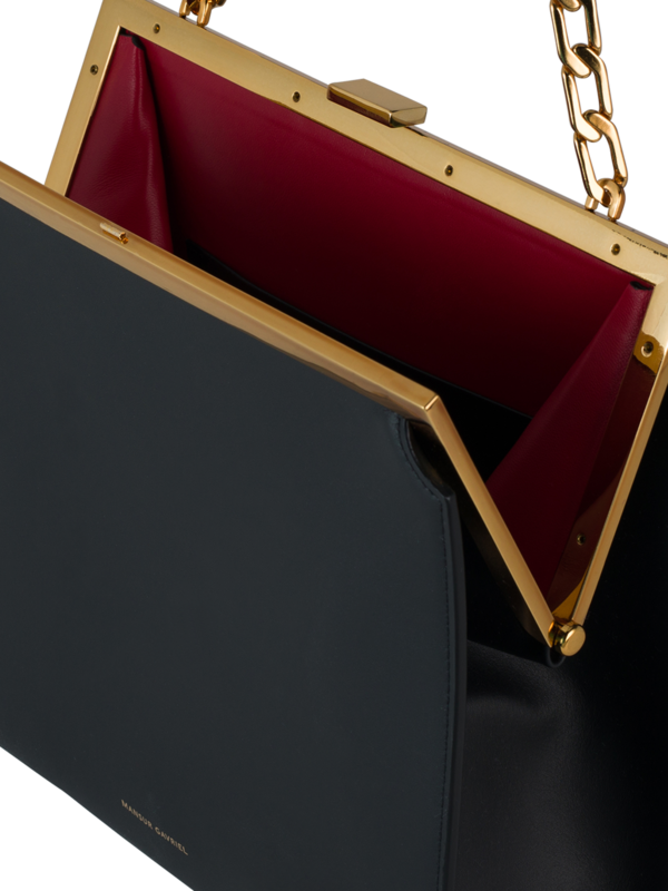 CHAIN ELEGANT FRAME BAG