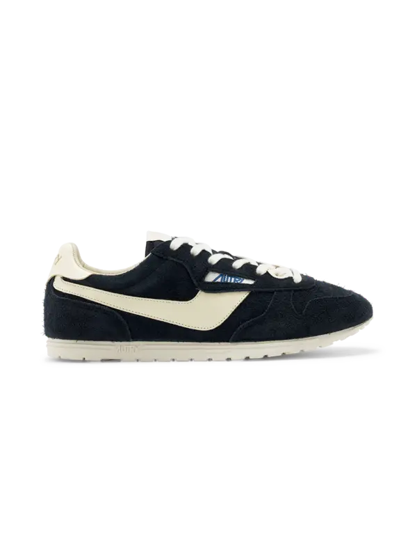 /original/WSLMUB27_AUTY_SueBlkrut_1.png_convert-600x800