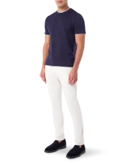 تيشرت برقبة دائرية