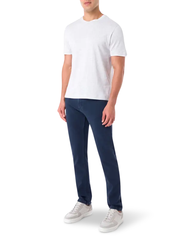 تيشرت برقبة دائرية