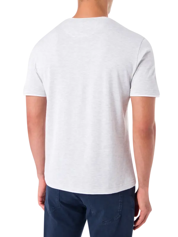 تيشرت برقبة دائرية