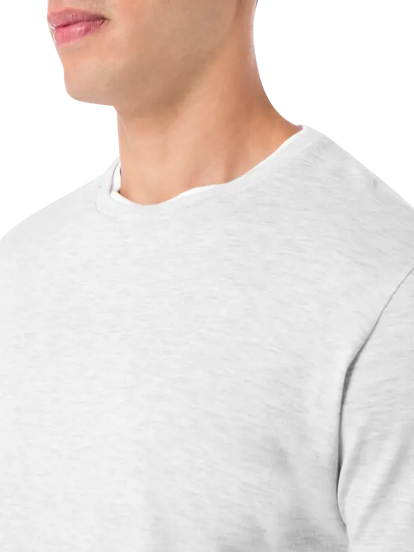 تيشرت برقبة دائرية