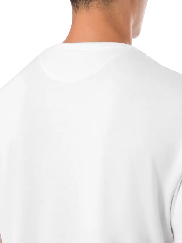 تيشرت برقبة دائرية