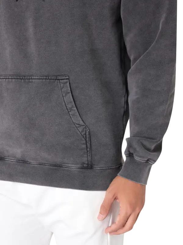 /original/YMREAUMURSCOTT_MLBC_Carbon Was_5.png_convert-600x800