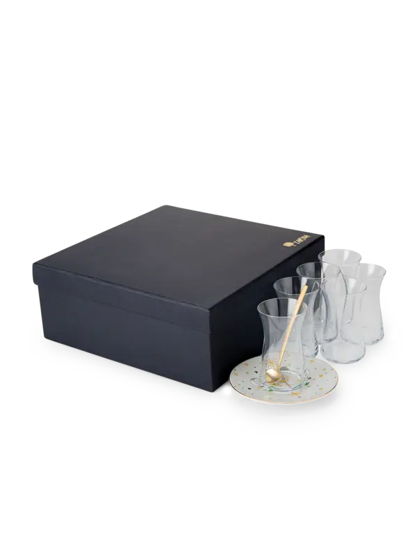 /original/ZAR-IST-NR_SOLE_White_1.png_convert-600x800