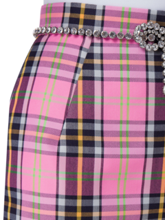 تنورة متوسطة الطول بحواف من الكريستال