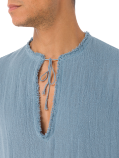 بلوزة إيكاب بأكمام قصيرة