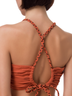 فستان بوجيل بتصميم متقاطع من الخلف