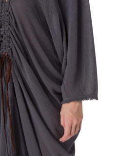 فستان تيوب بنمط قفطان ورقبة على شكل حرف V