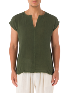 قميص زول خفيف بدون أكمام وبرقبة على شكل حرف V