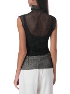 بلوزة شبكية بدون أكمام وبياقة عالية ملفوفة