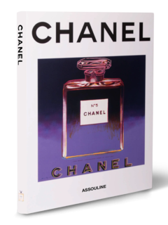 مجموعة كتب شانيل من 3 أجزاء (2020): فاشن، جوليري آند ووتشز، بيرفيومز آند بيوتي